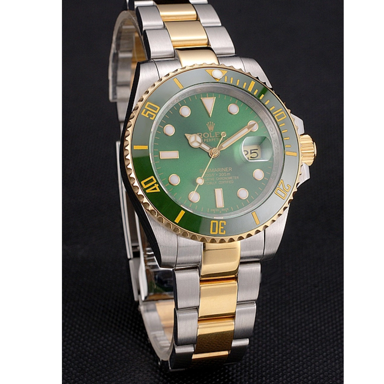 Rolex copies cheap Swiss Green Rolex Two Tone Bezel Bracelet Submariner Gold Dial And Steel 0603